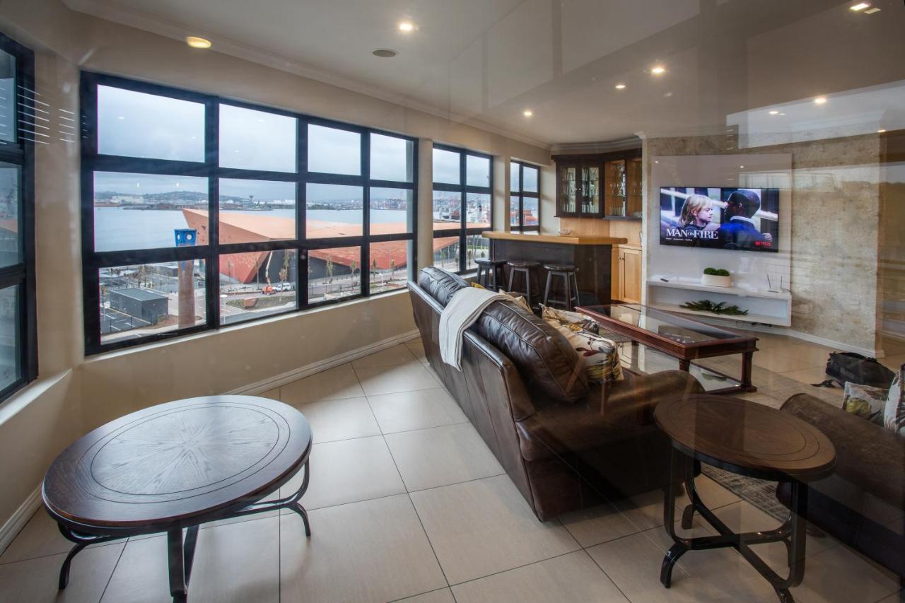 At The Point - Peaceful Plentiful Penthouse *